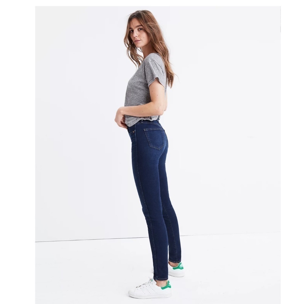 Madewell 10” High-Rise Skinny with magic pockets